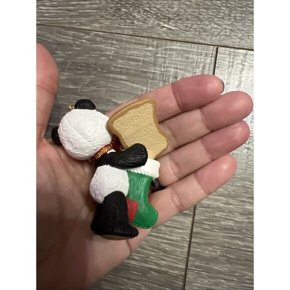 Hallmark Keepsake Ornament Child’s Fourth Christmas 2000 Child’s Age Collection - Picture 8 of 12